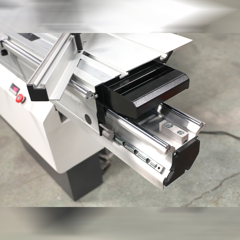 CNC Sliding Table Panel Saw