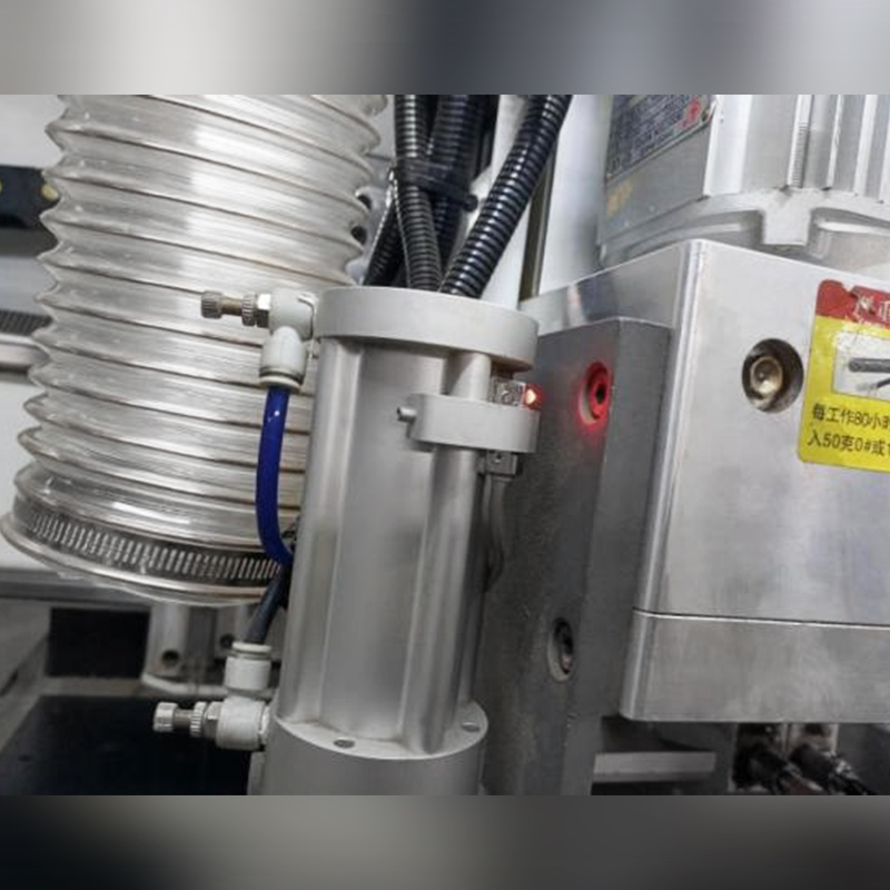 Double Spindles CNC 6 Sides Drilling Machine with 4 ATC