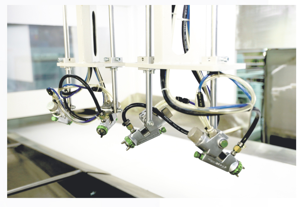 Reciprocating Auto-Spray Machine