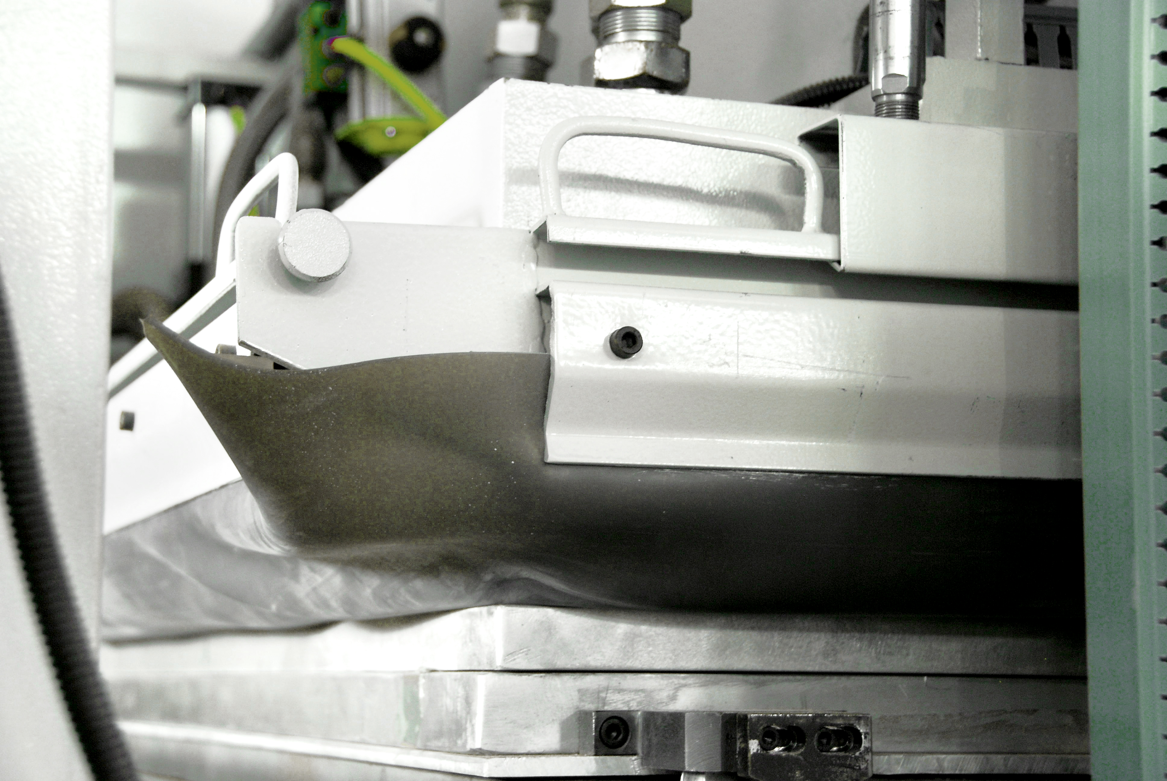 Positive & Negative Membrane Press Machine