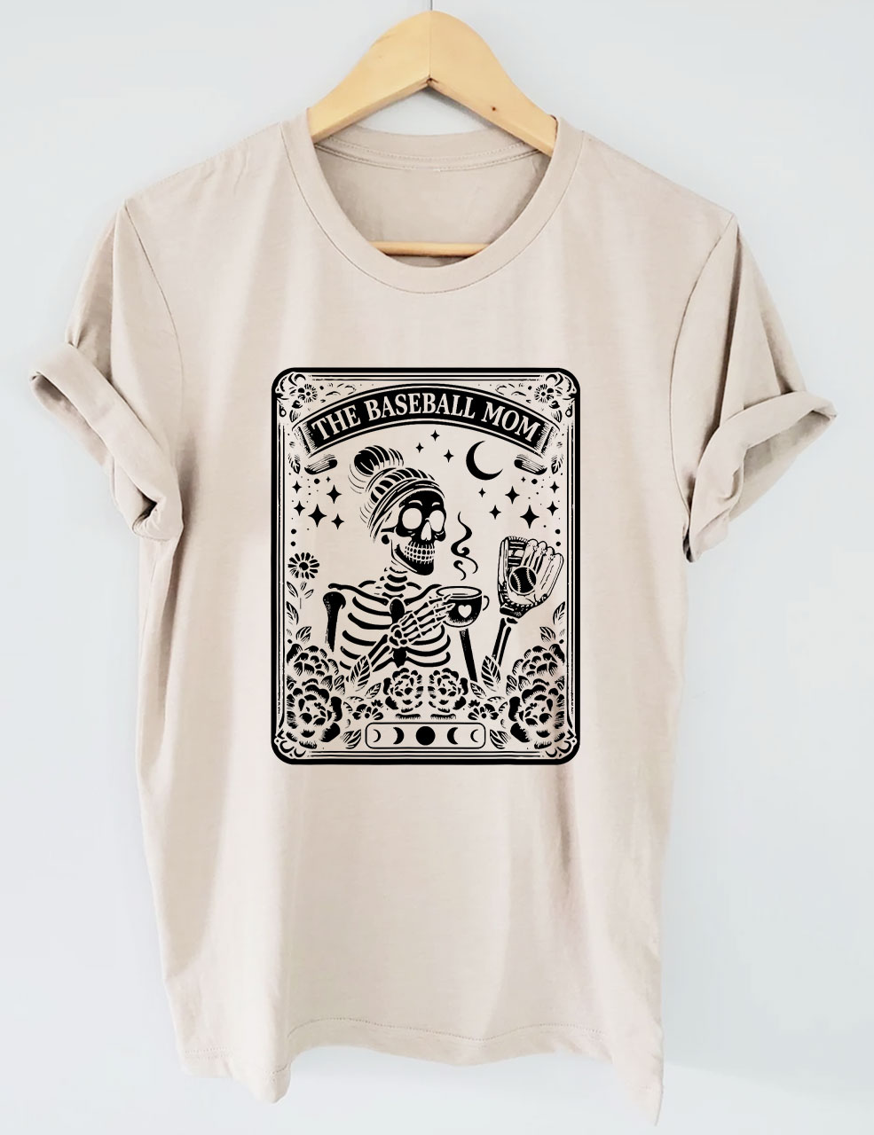 Funny Skeleton Baseball Mom Tarot Card T-shirt