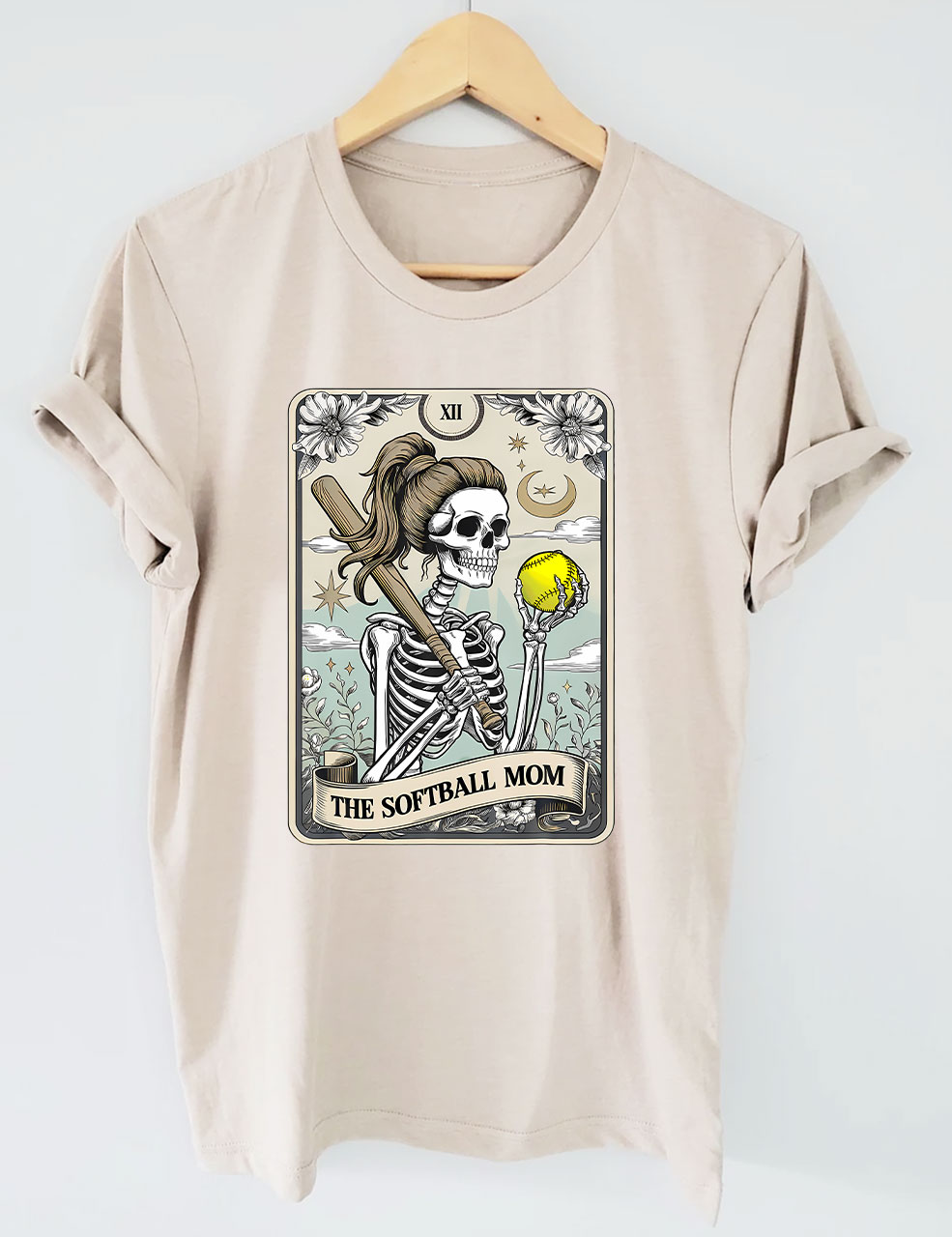 Funny Skeleton Softball Mom Tarot Card T-shirt