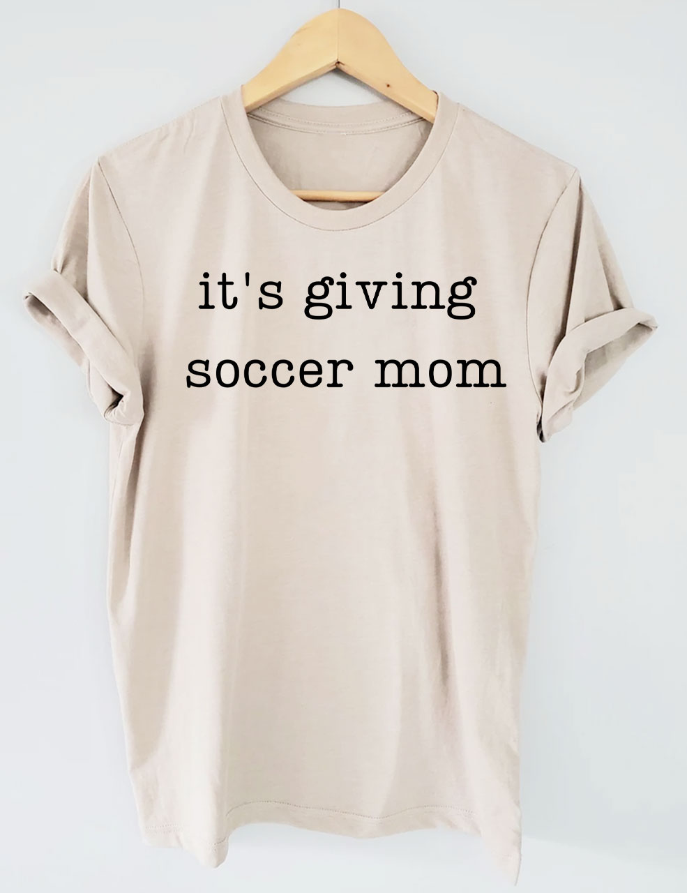 It's Giving Soccer Mom Funny T-Shirt