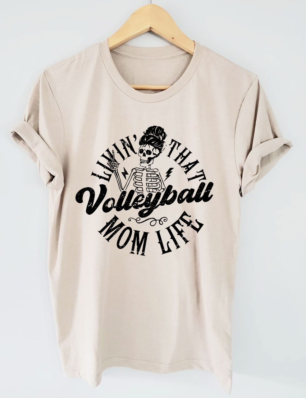 Livin' That Volleyball Mom Life T-shirt