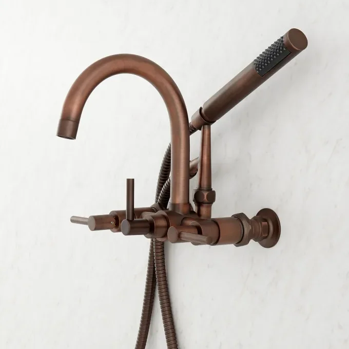 High-quality brass core faucet with matte black finish