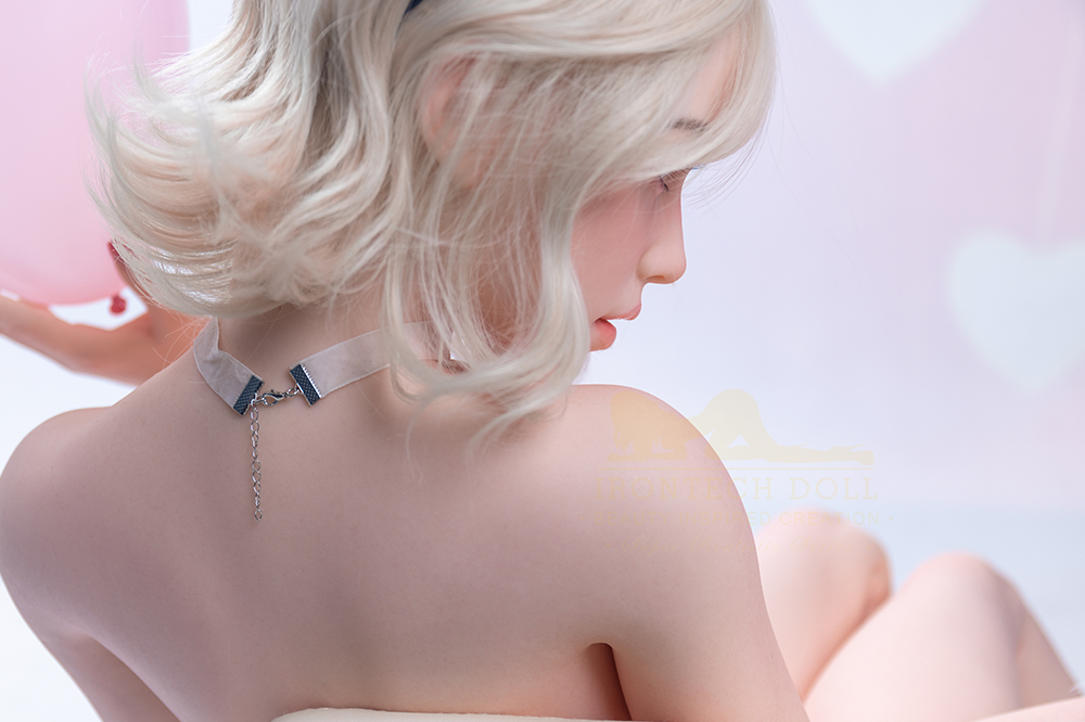 Irontech | Lexi 5ft 6 /167cm Valentine Silicone Sex Doll