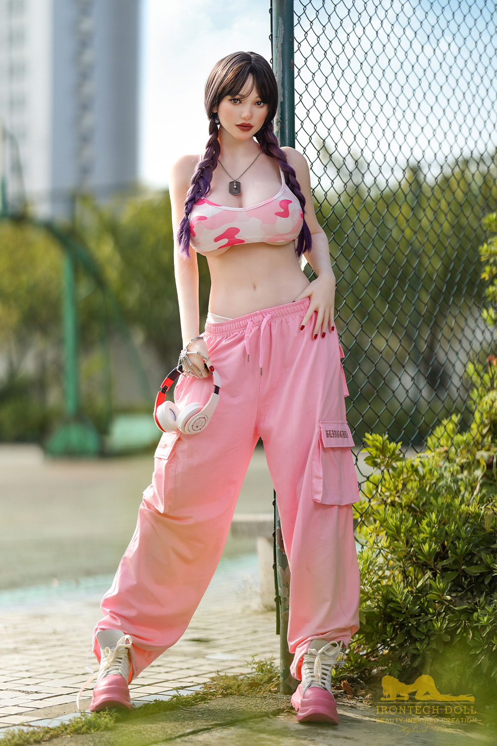 Irontech | Layla-5ft 4/163cm G-cup Silicone Head Sex Doll