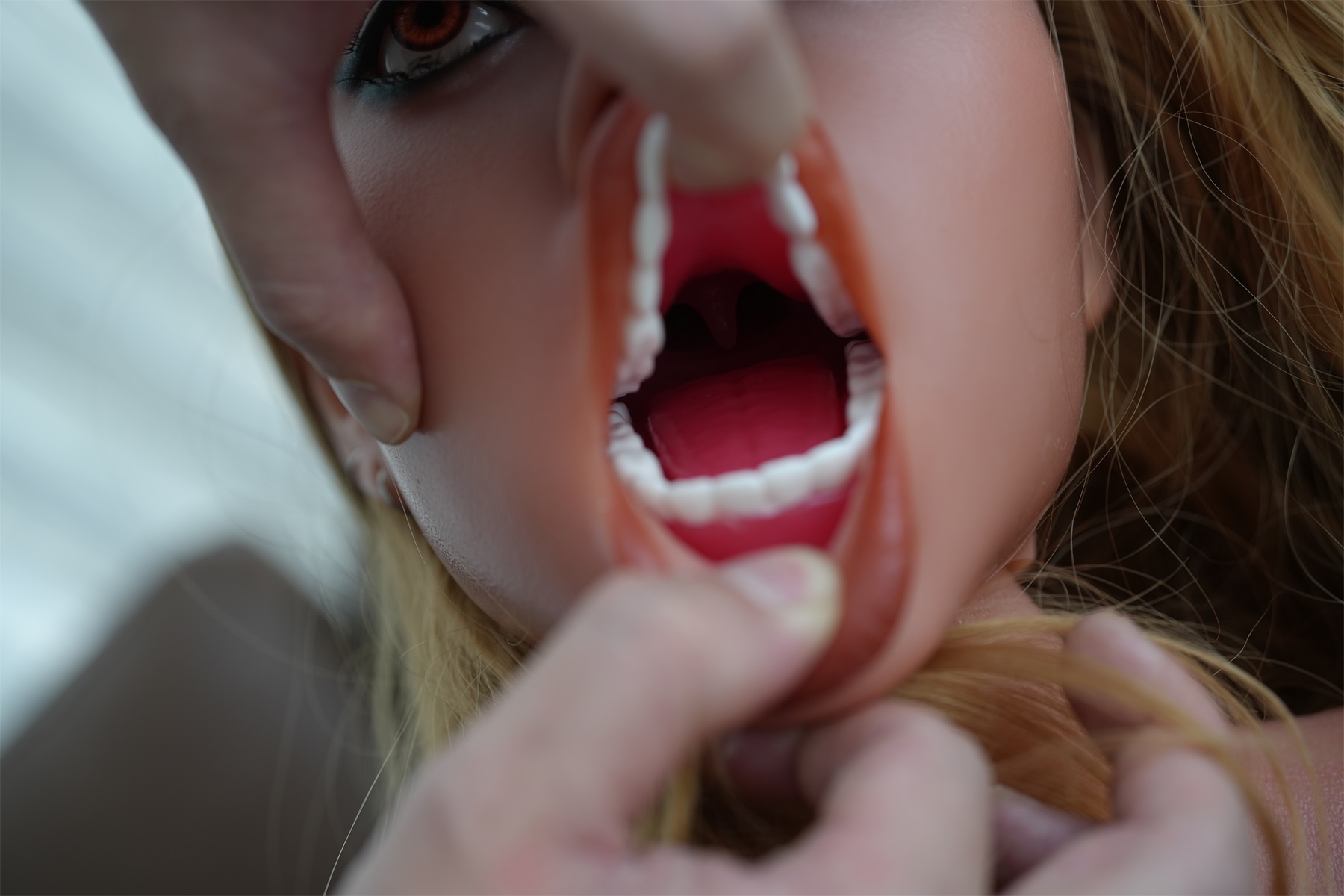 Top Fire | Mentra - Ultra Light 5ft5.4 /169cm G-cup Movable Jaw Silicone Sex Doll