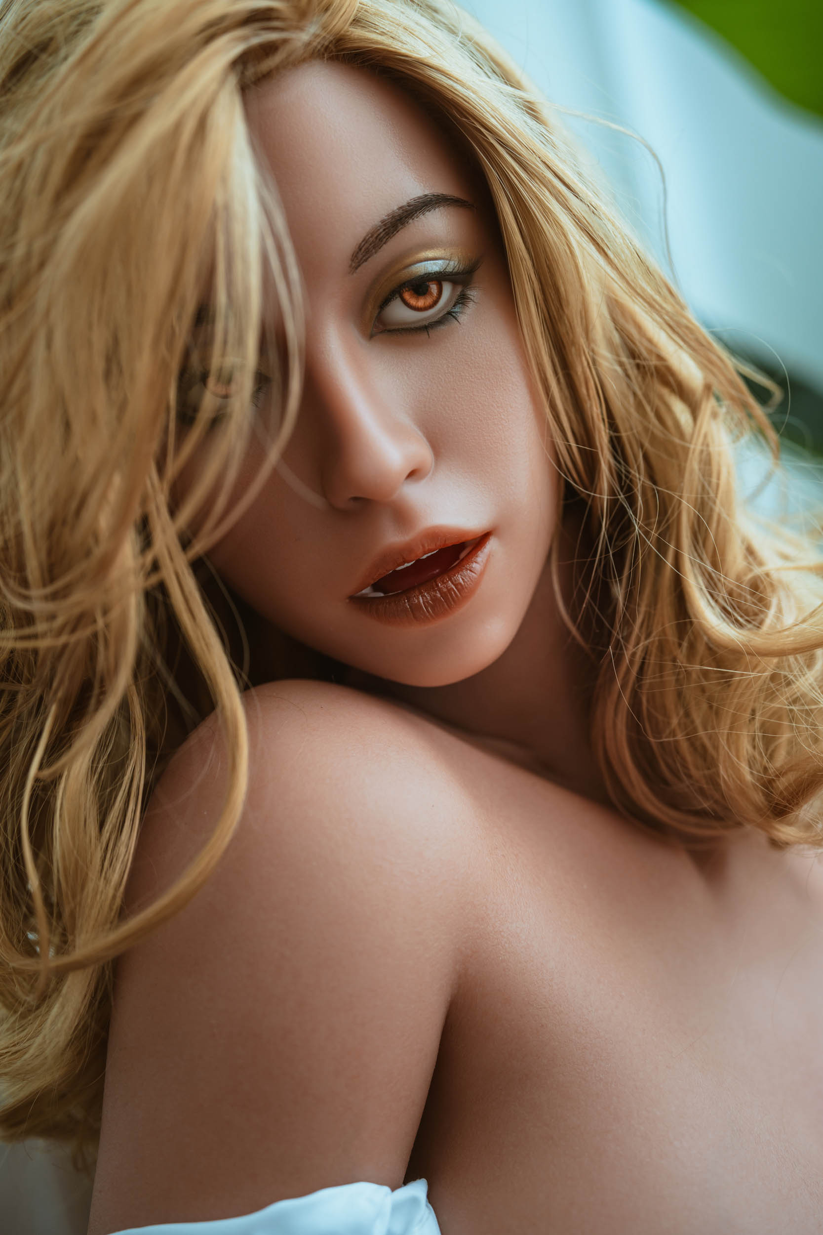 Top Fire | Wendy - Ultra Light 5ft 7/169cm Silicone Sex Doll, Head T39