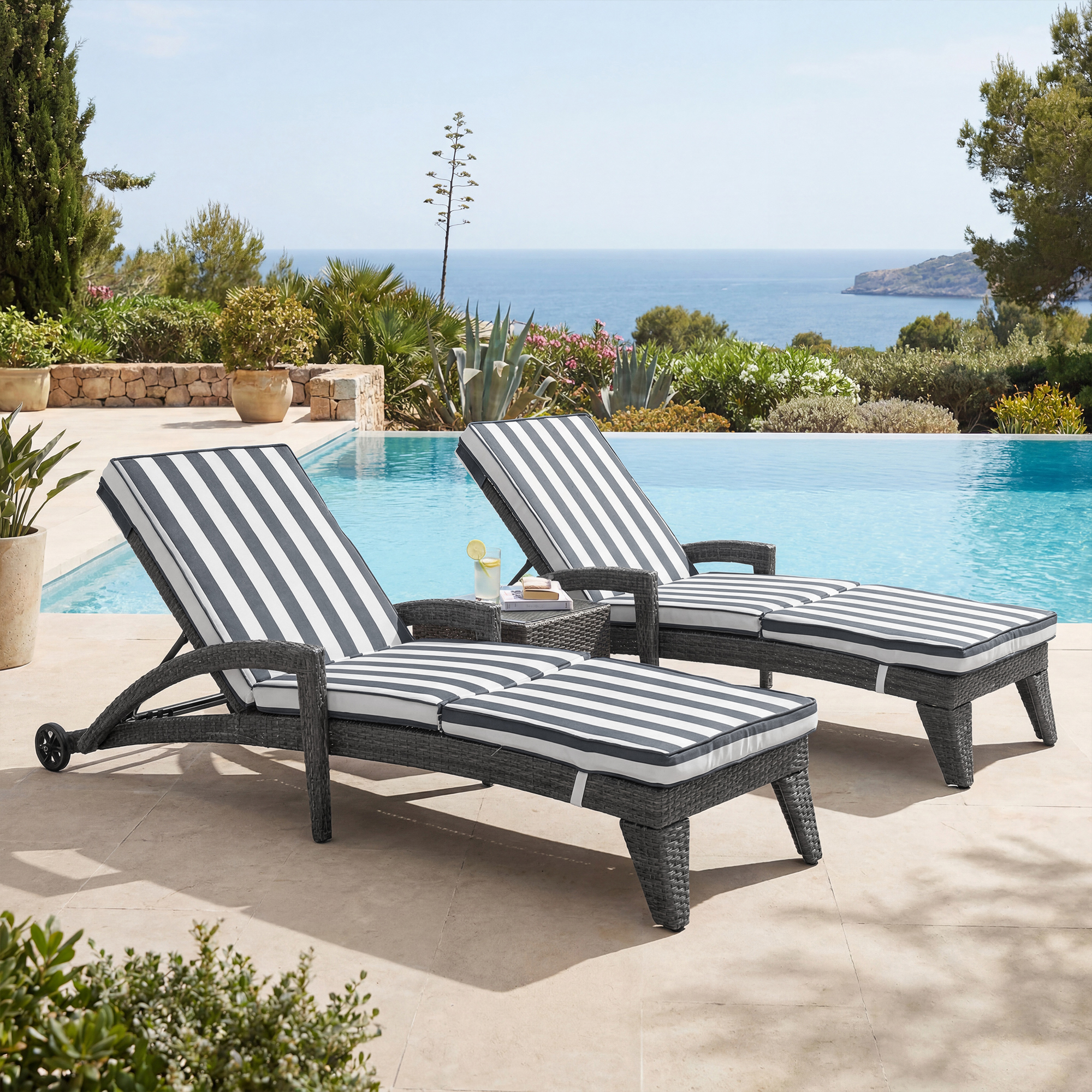 Brich Rattan Chaise Lounge (Set of 2)
