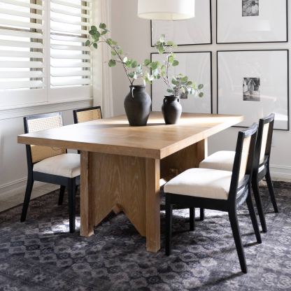 Flex Extendable Dining Table 54"-72"