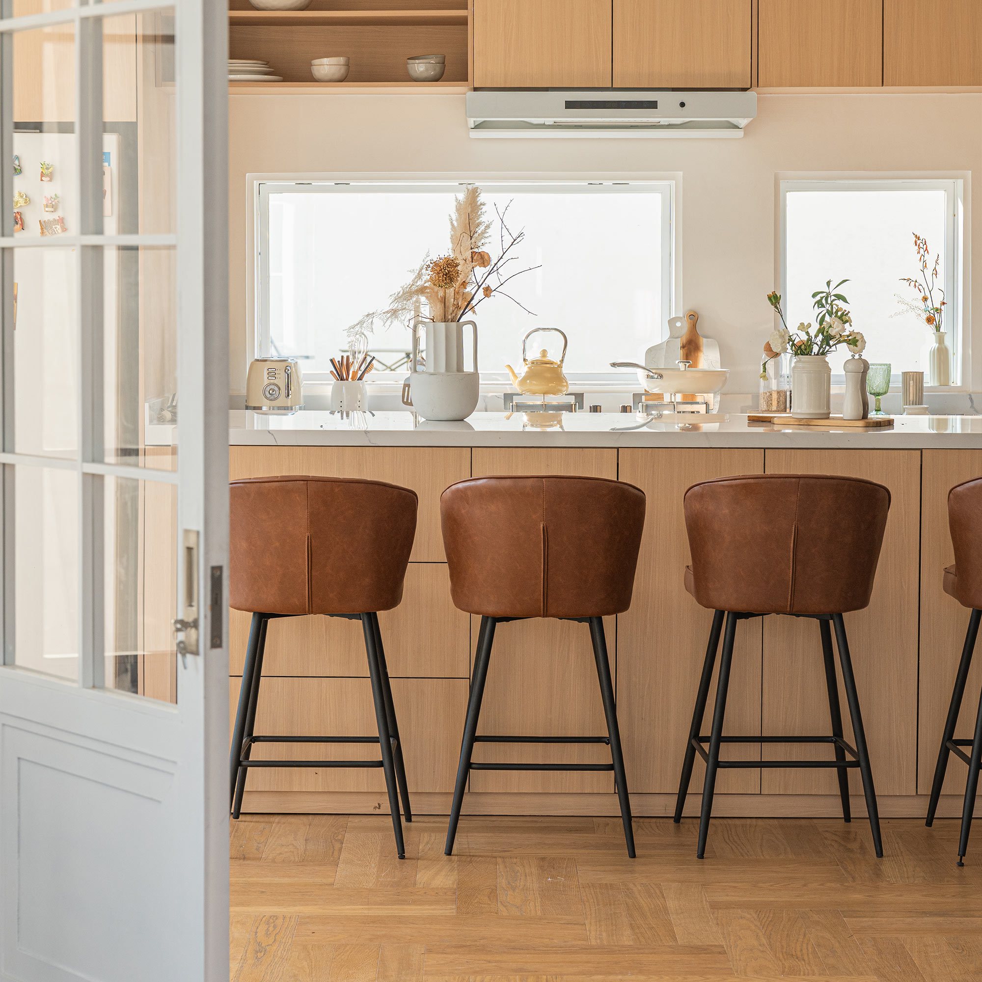 Cameo Counter & Bar Stools (Set of 2)