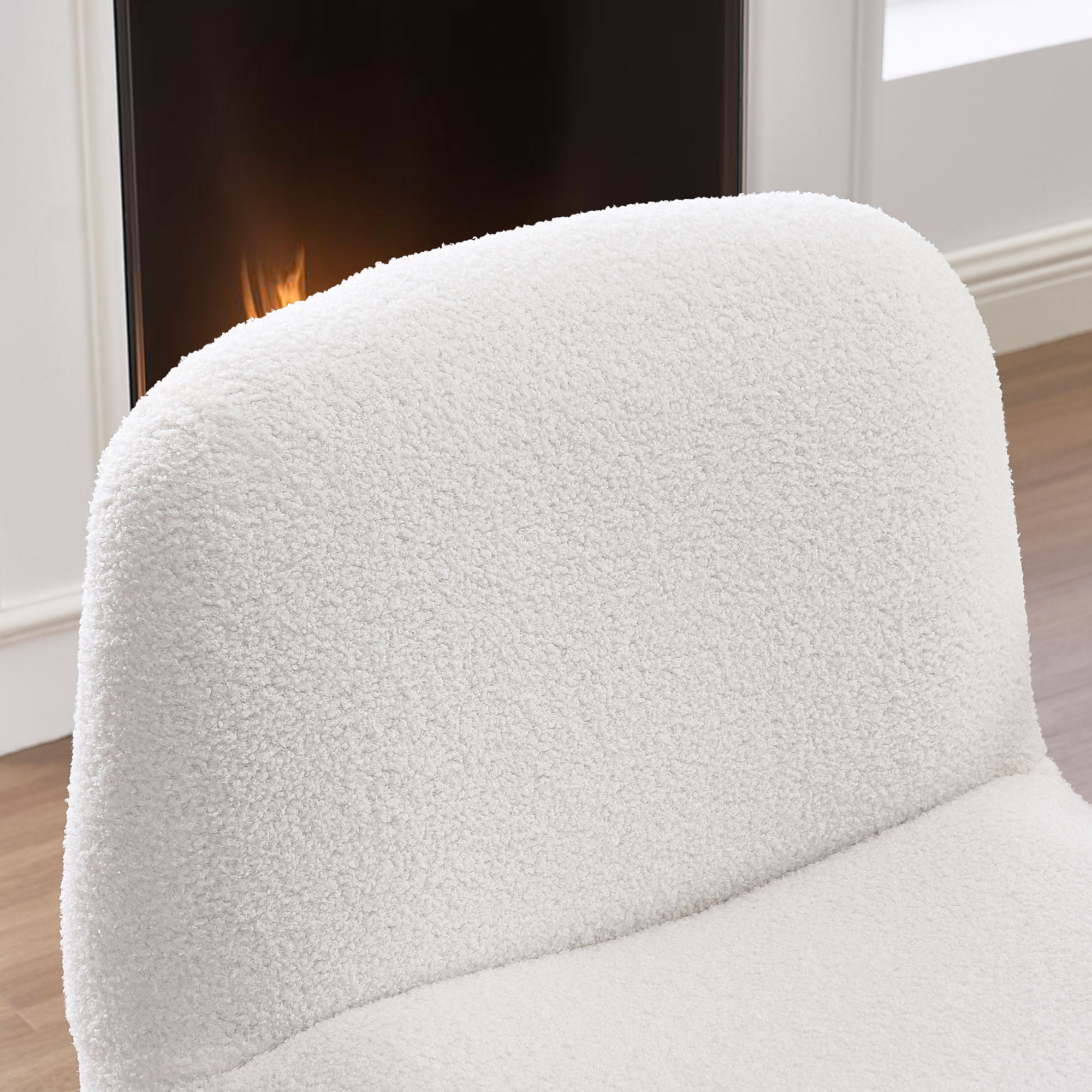 Riley Lounge Chair With Ottoman