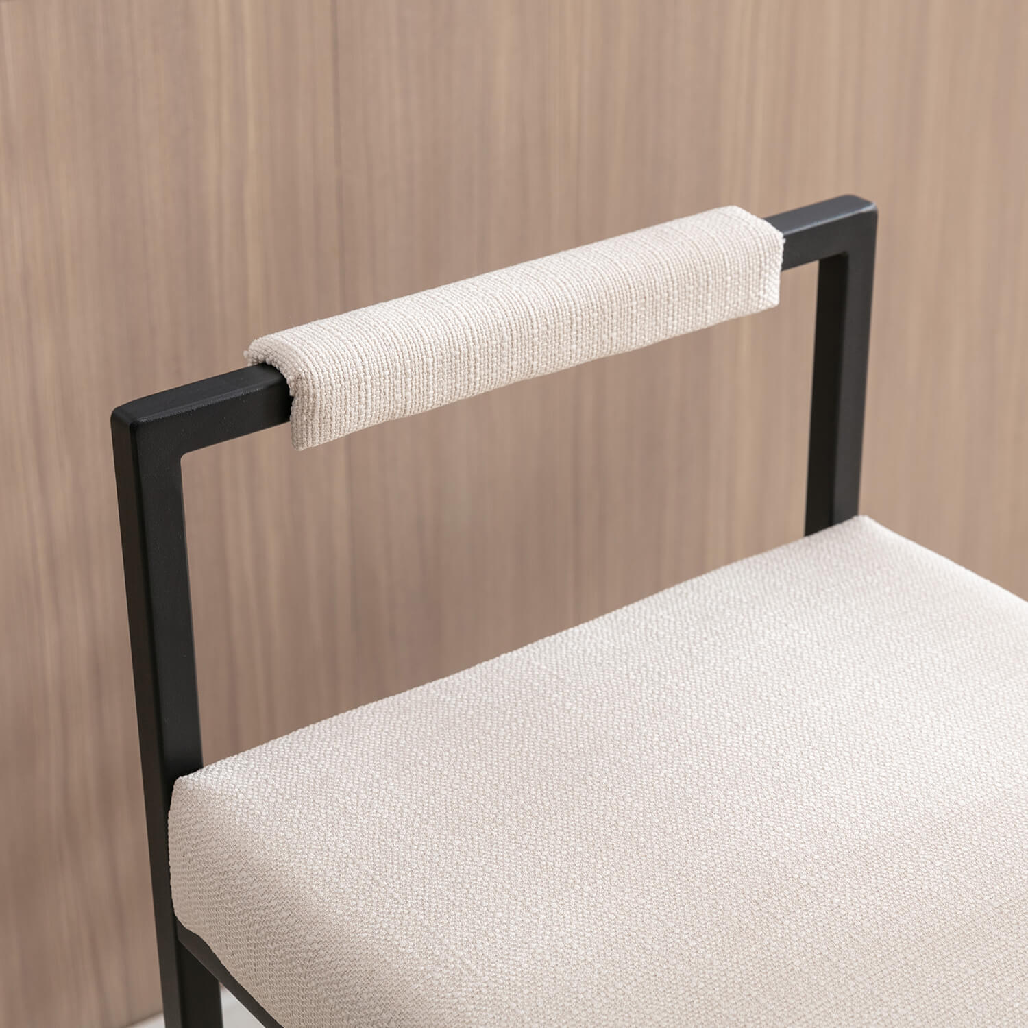 Dino Bar & Counter Stools (Set of 2)