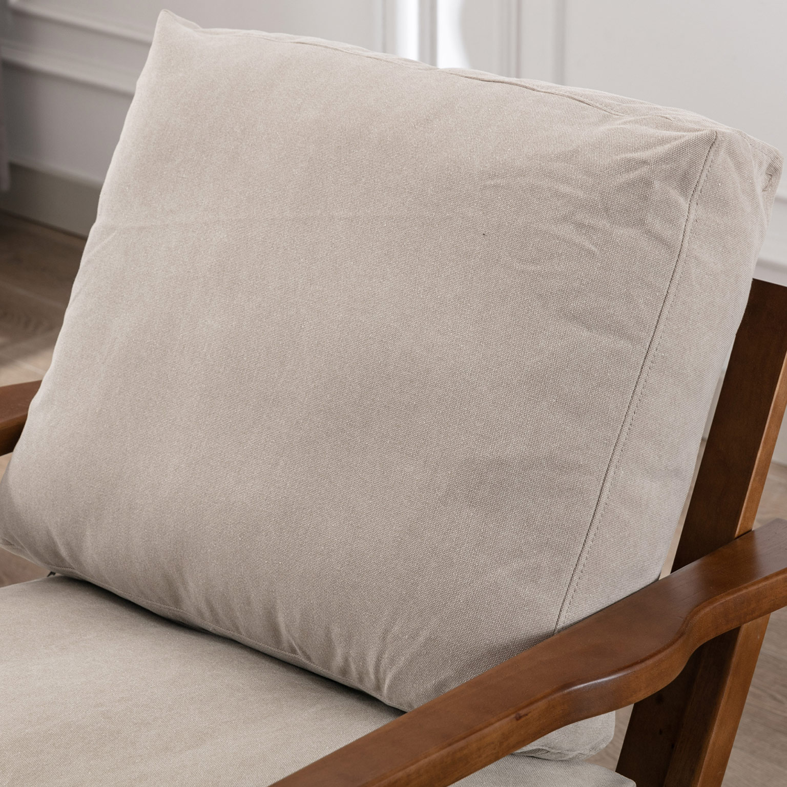 Charles Lounge Armchair