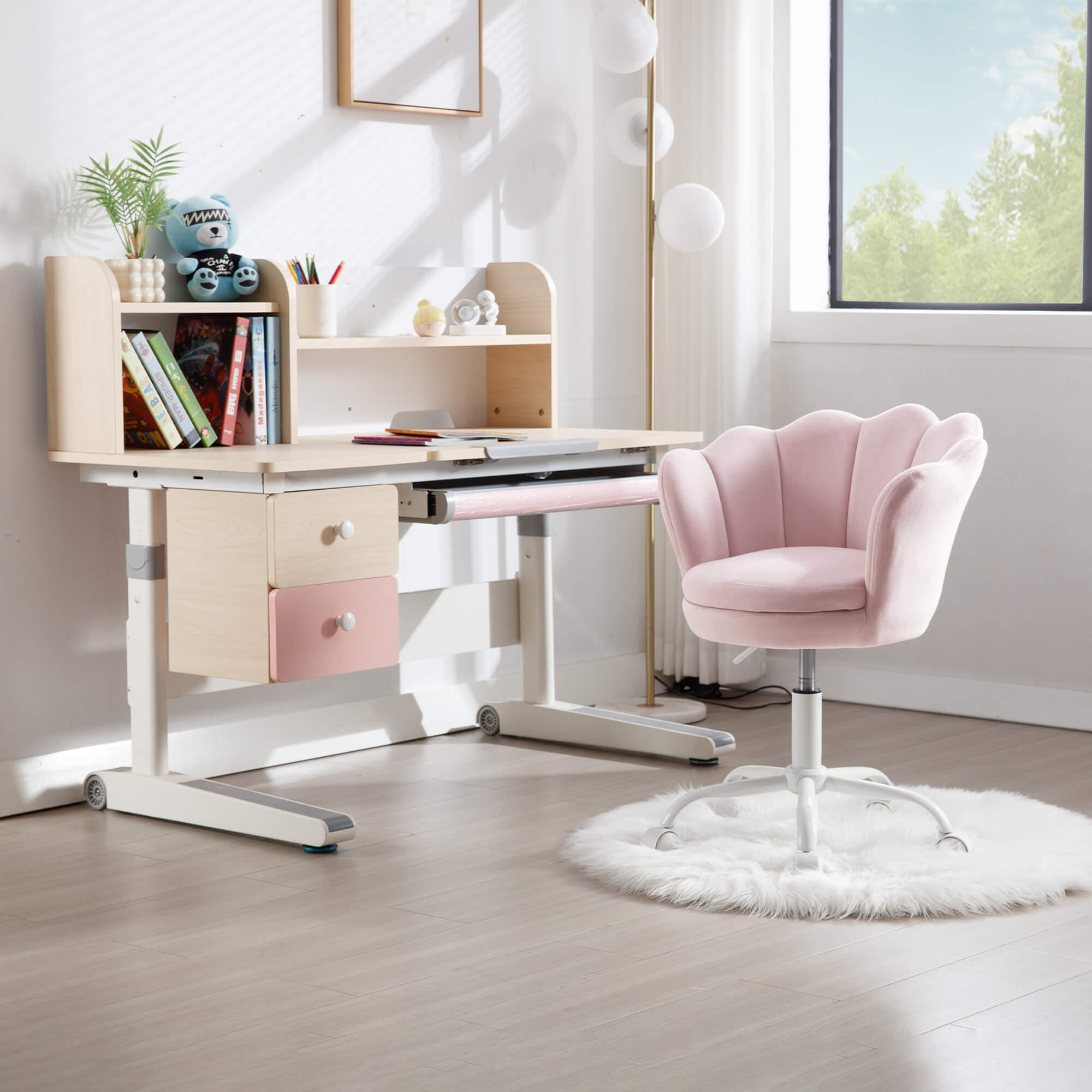 [Resale]🌸Flower Kids Adjustable Desk Chair