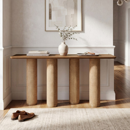 Cordic Enterway Table