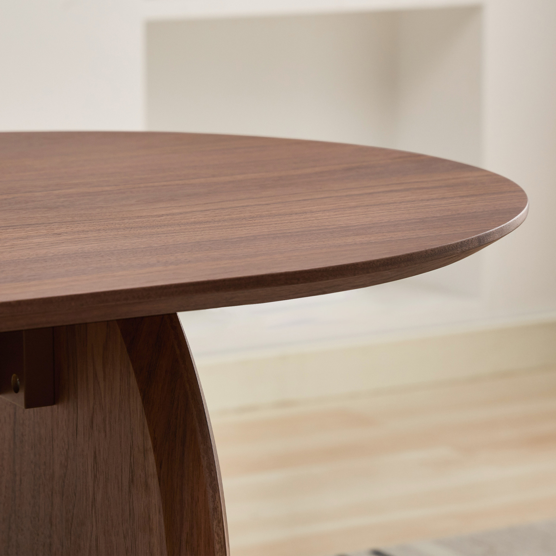 Birch Oval Dining Table Set