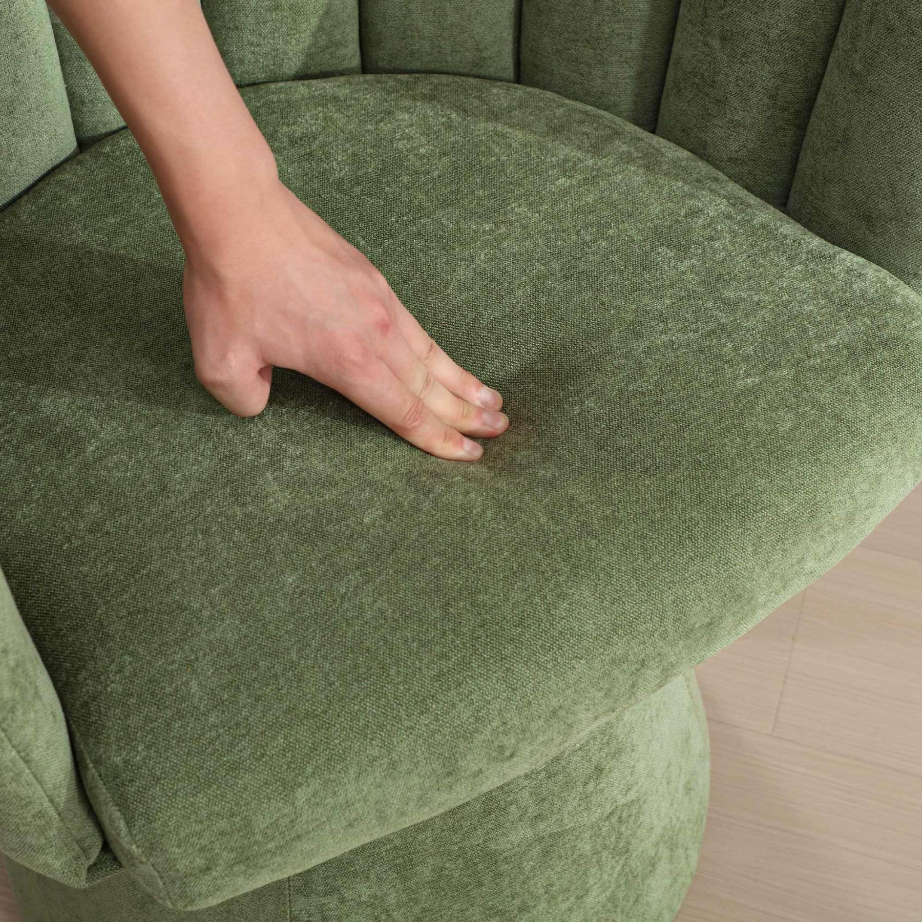 Winnie Swivel Dining Chair