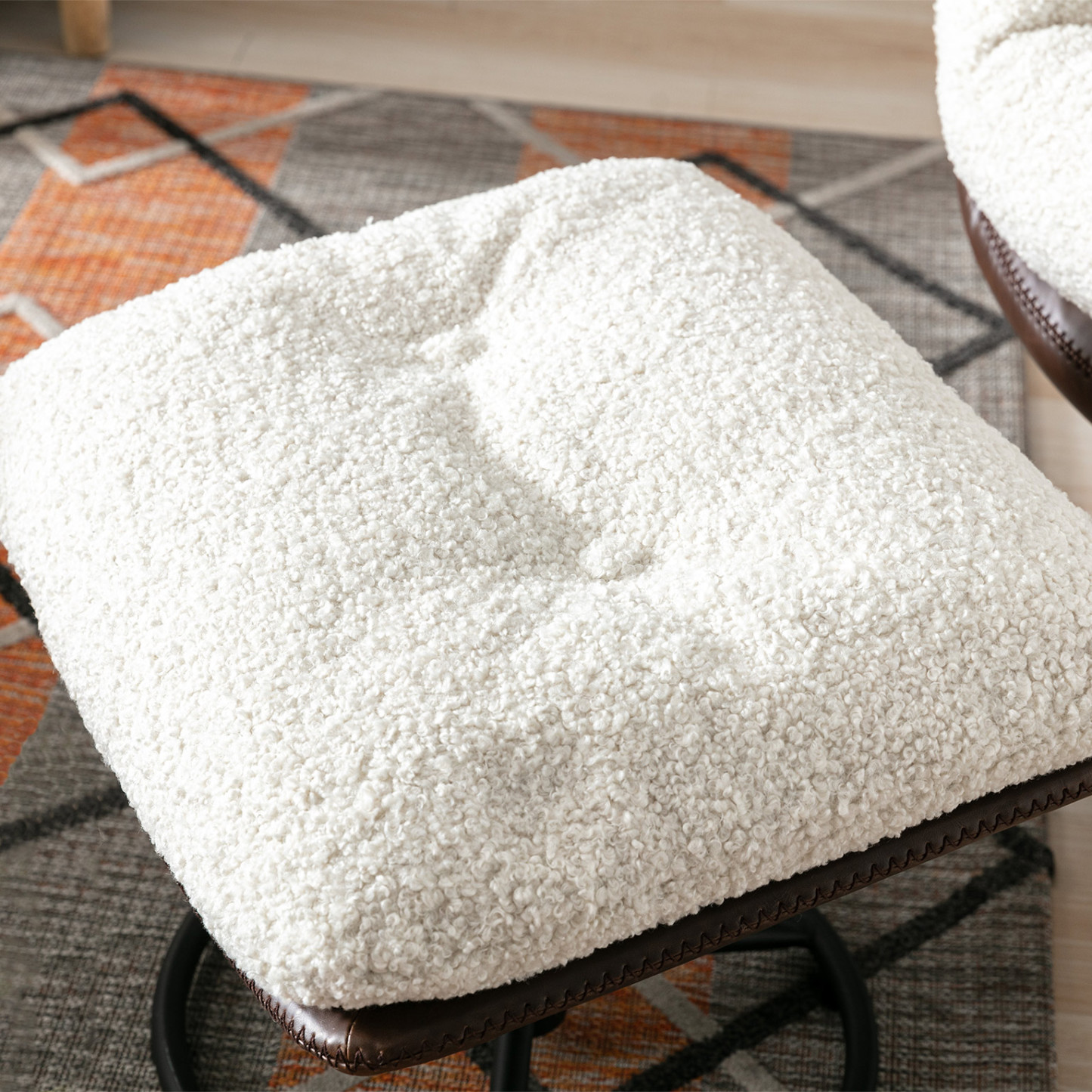 Nevan Lounge Chair with Ottoman