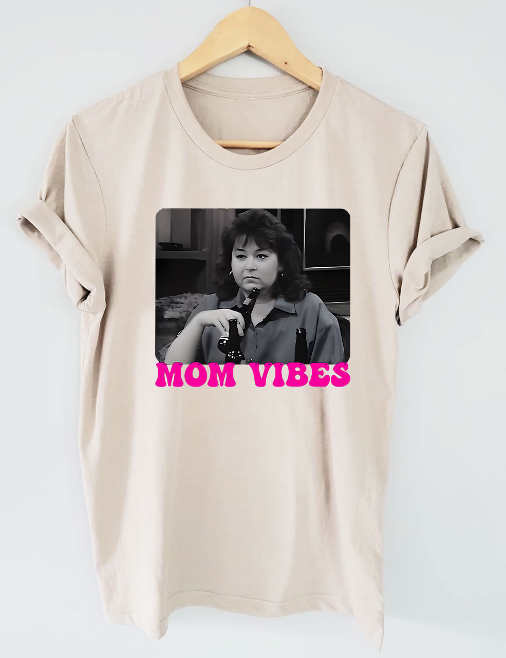 Retro Mom Vibes T-shirt