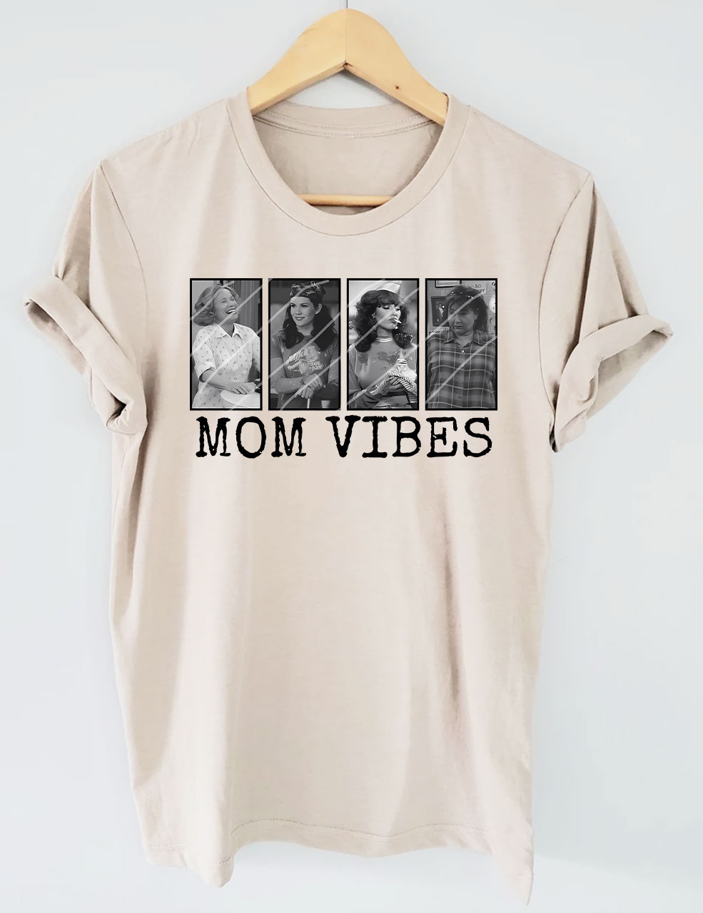 Retro 90��s Mom Vibes T-shirt