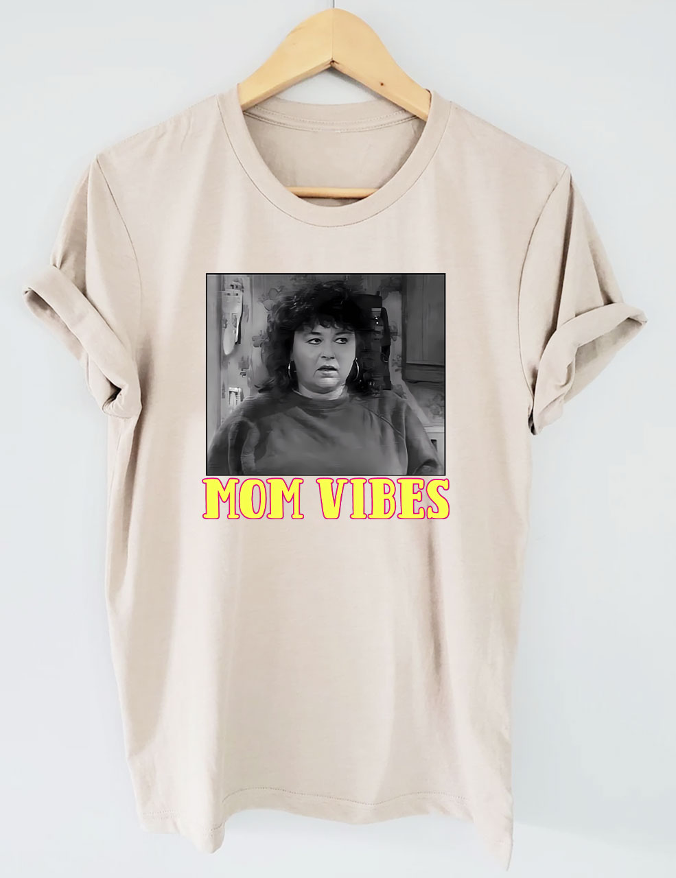Retro Mom Vibes T-shirt