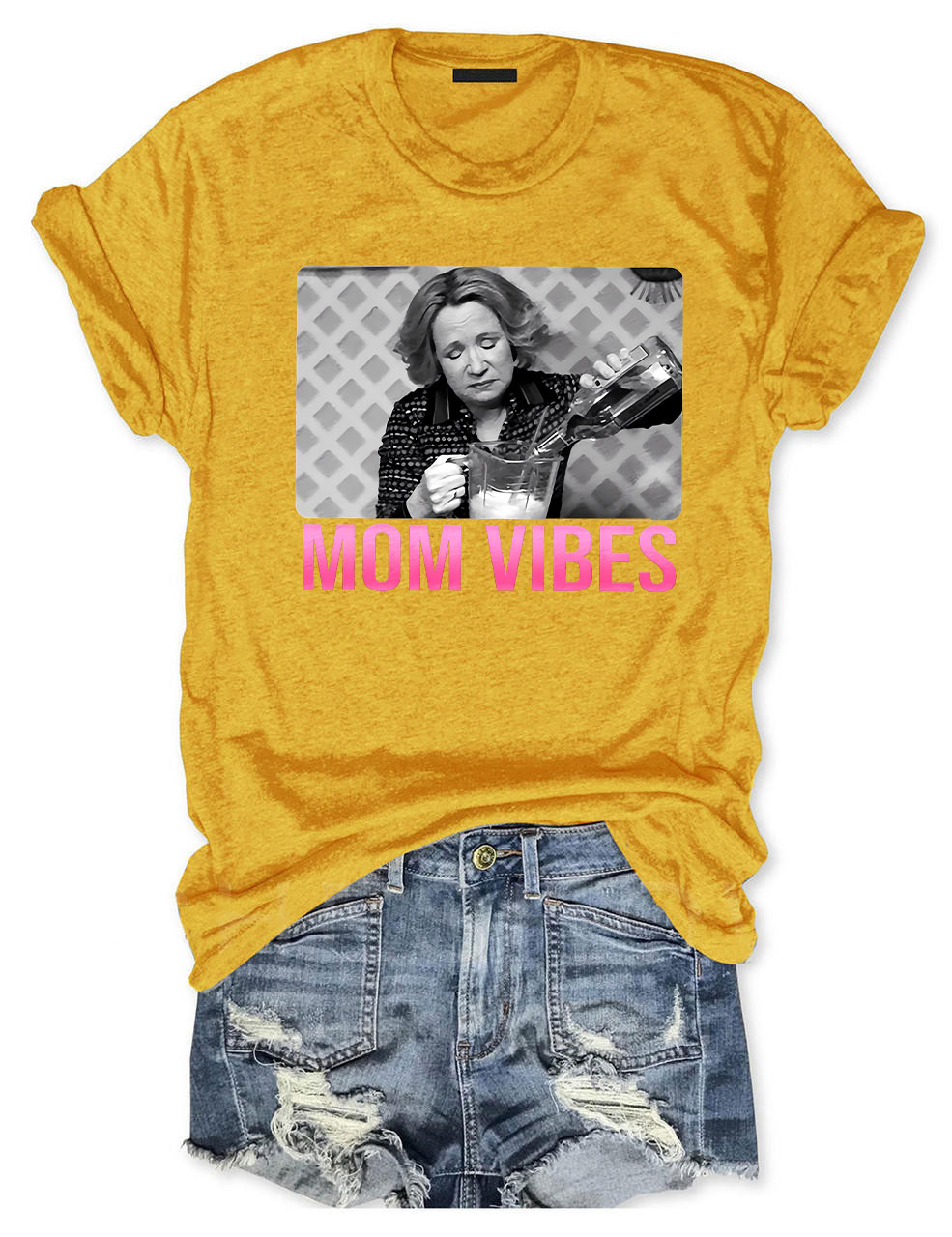 Retro Mom Vibes T-shirt