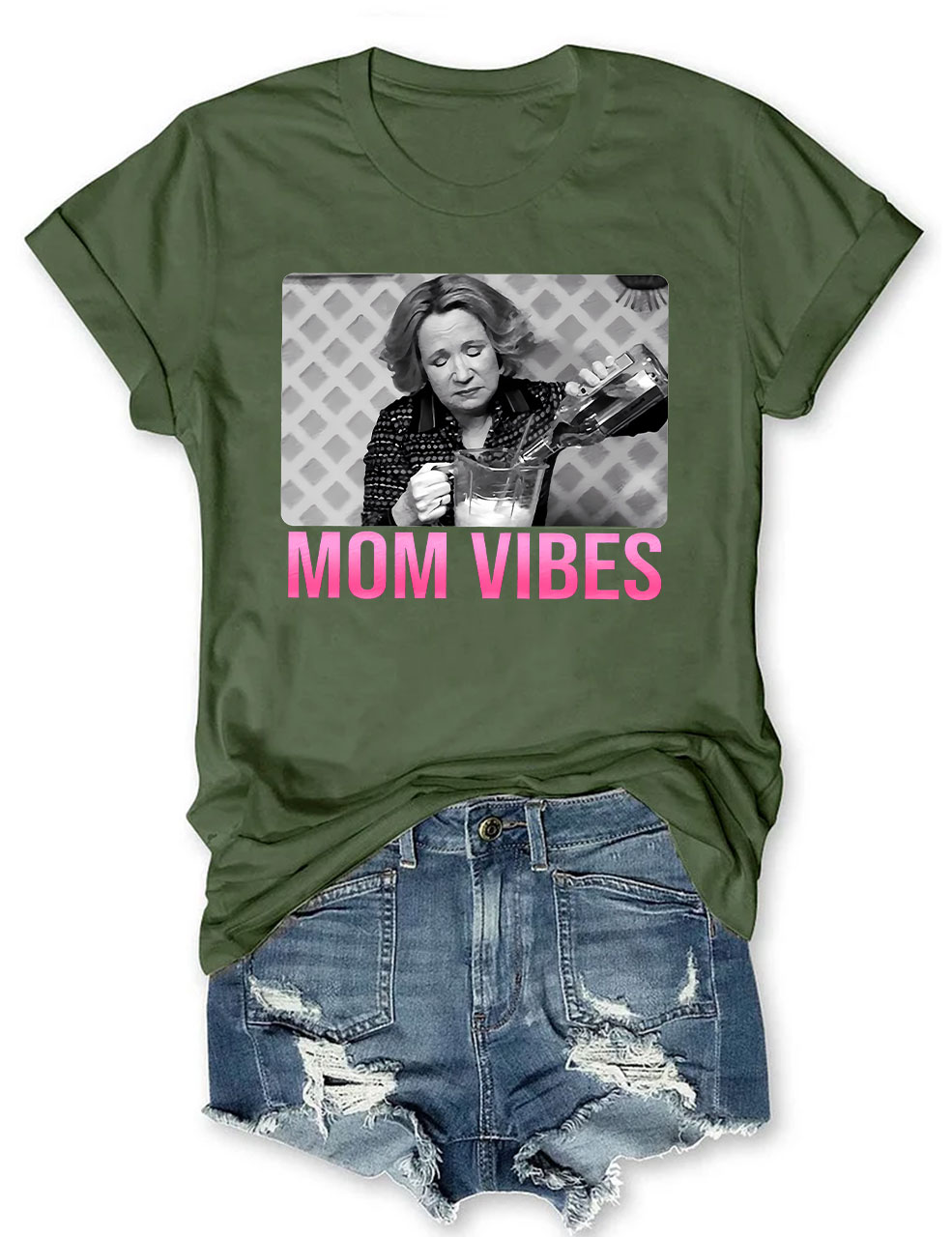 Retro Mom Vibes T-shirt