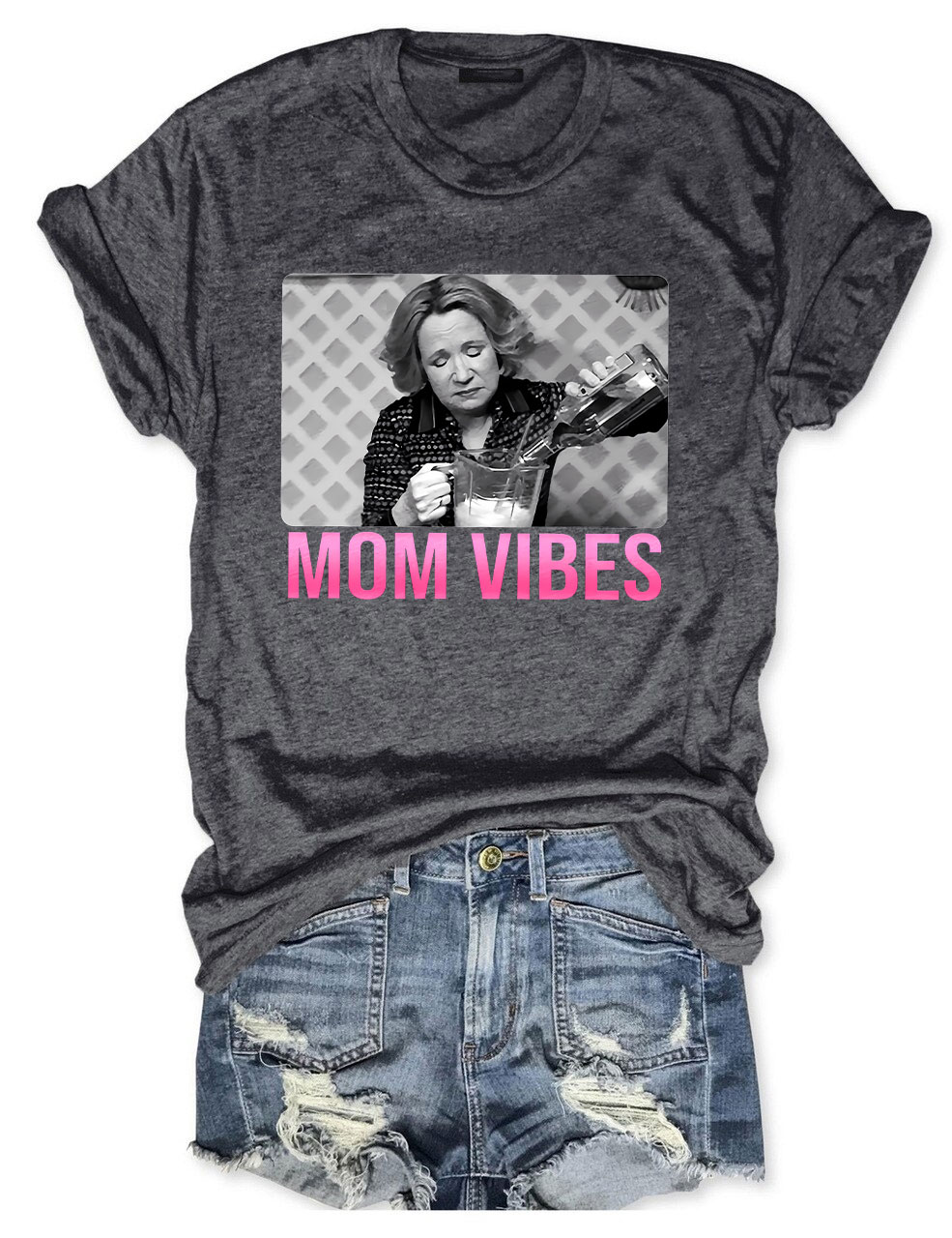 Retro Mom Vibes T-shirt