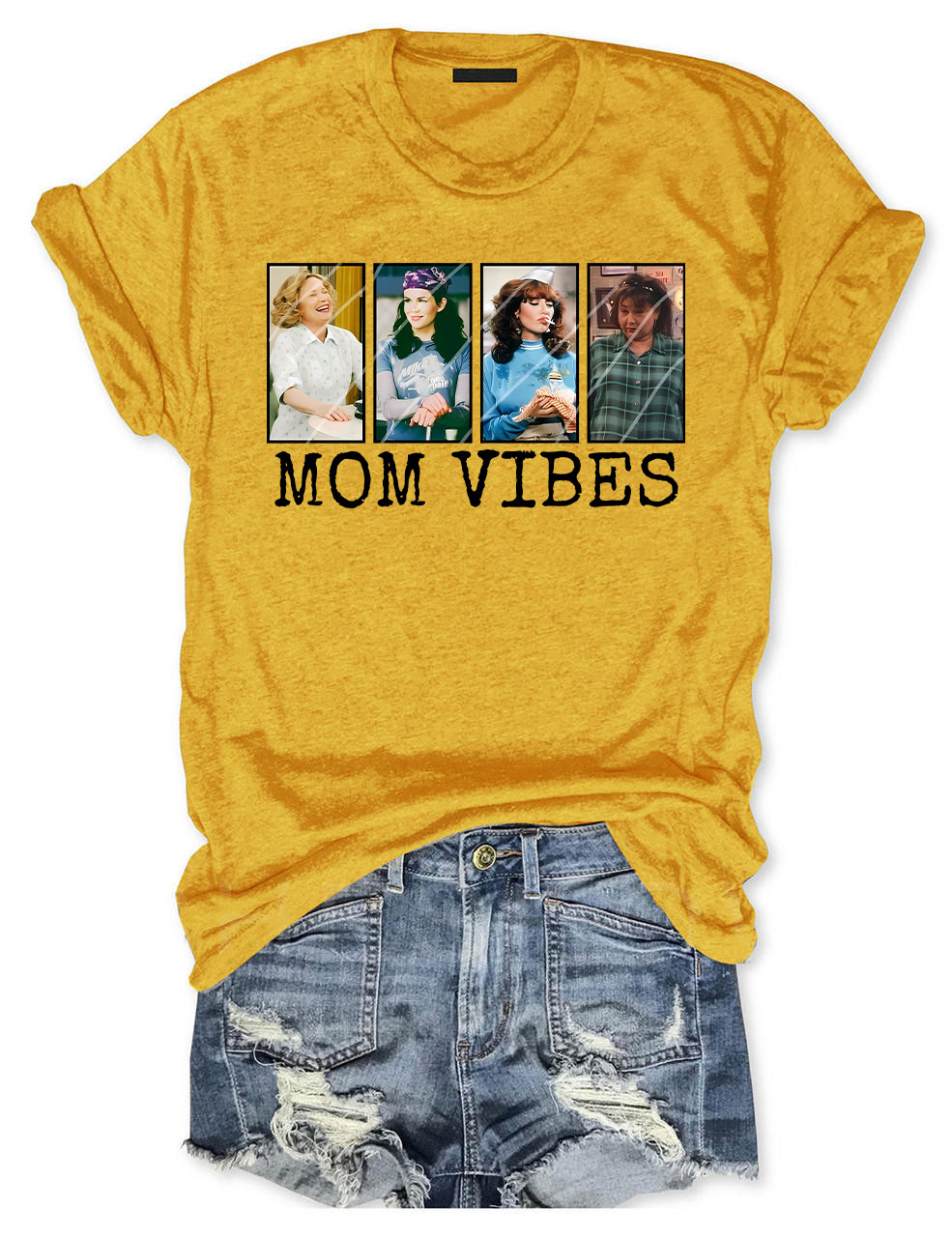 Retro 90��s Mom Vibes T-shirt