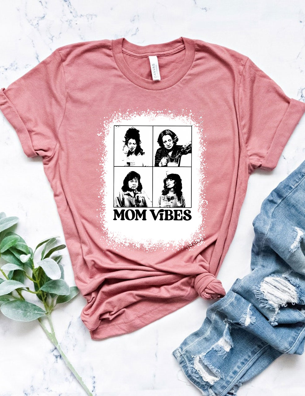 Retro Mom Vibes T-shirt