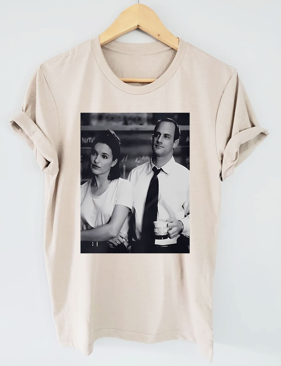 Elliot Stabler And Olivia Benson T-Shirt