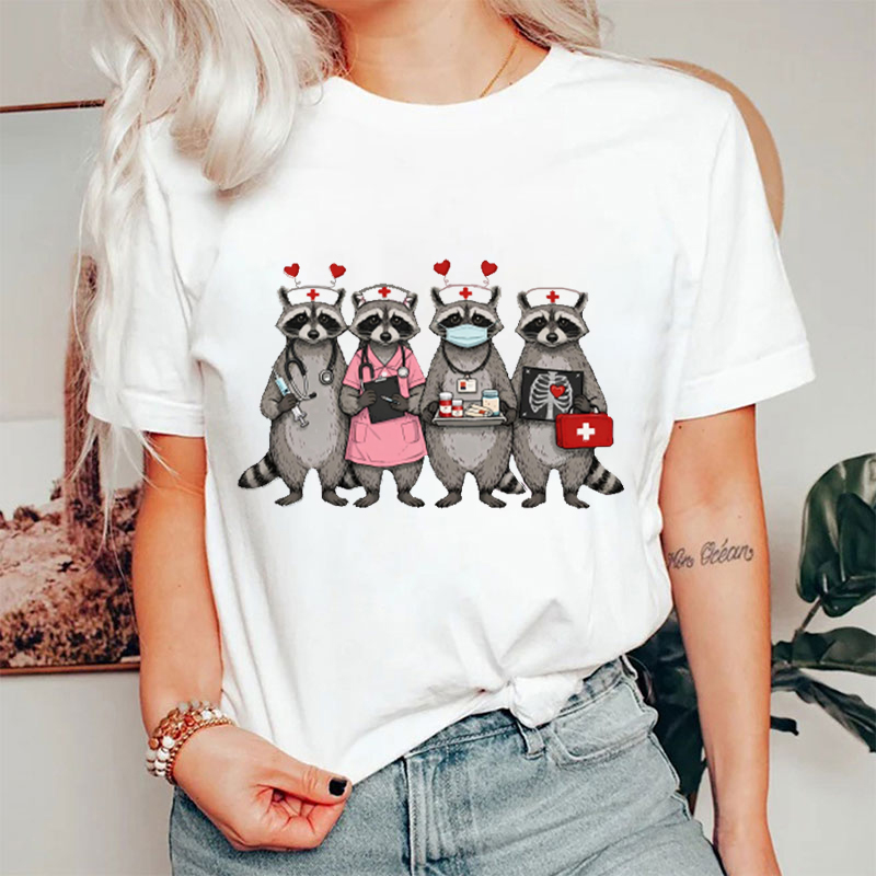 Nurses Radiate Love, Doctors Create Medical Miracles T-Shirt