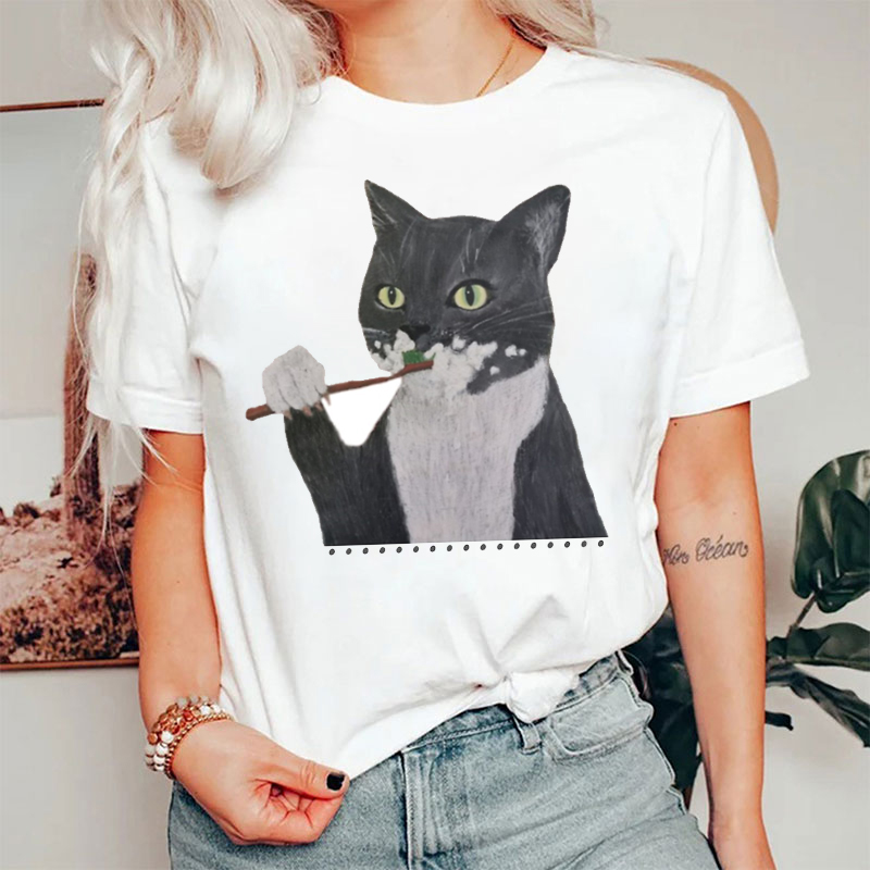 Kitten Brushing Teeth T-shirt