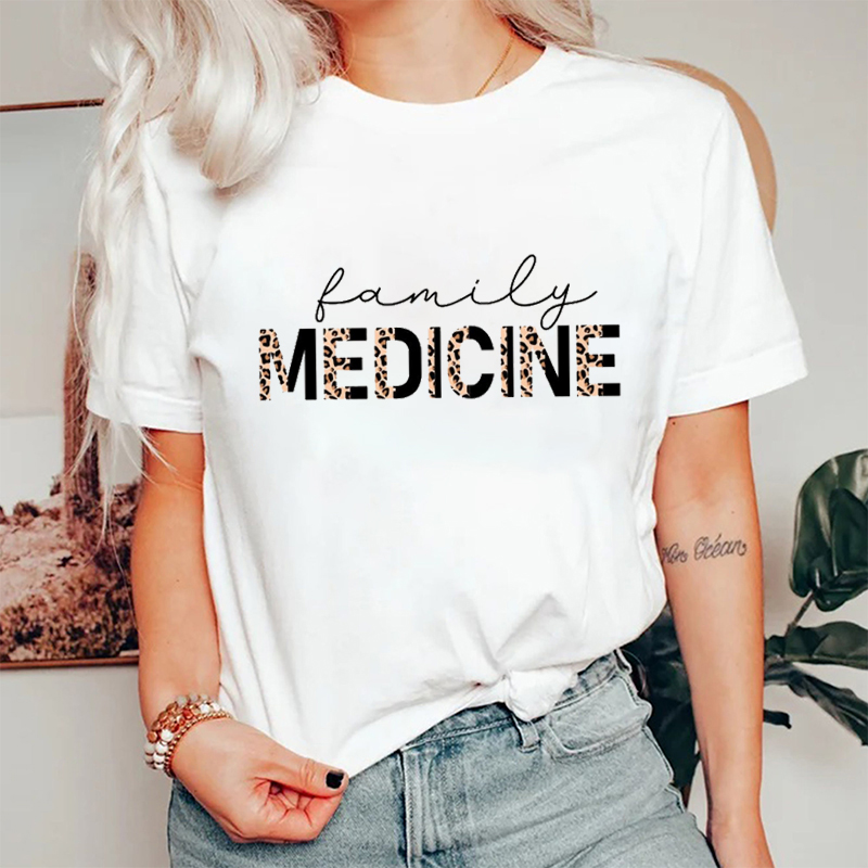 Leopard Family Medicine Nurse T-Shirt