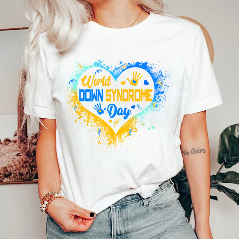 Heart Down Syndrome Day Nurse T-Shirt