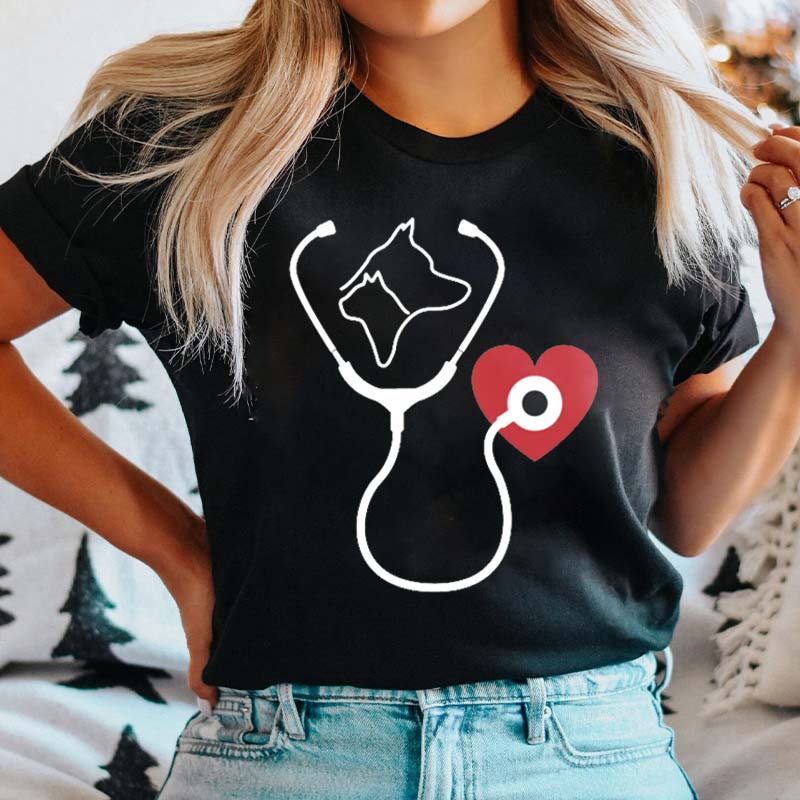 Dog And Cat Silhouette Veterinarian Nurse T-Shirt