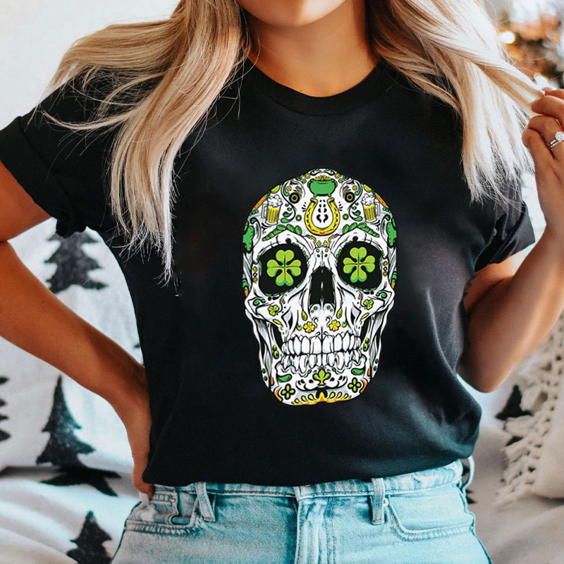 St Patricks Day Skull Shamrock Nurse T-Shirt