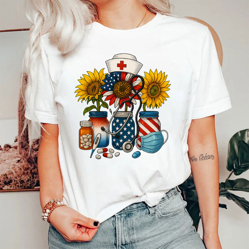 4th Of July Sunflower USA Flag Floral Nurse T-Shirt
