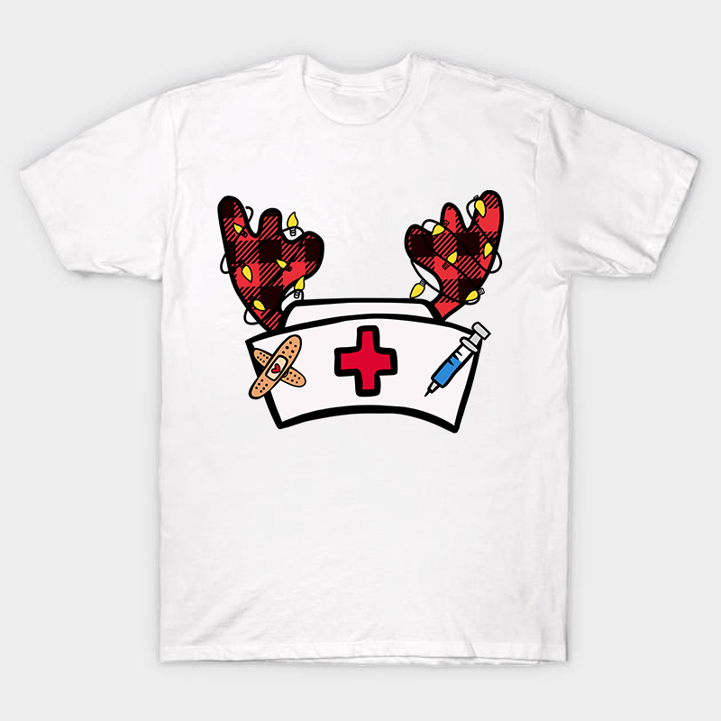 Christmas Elk Nurse Hat Nurse T-Shirt
