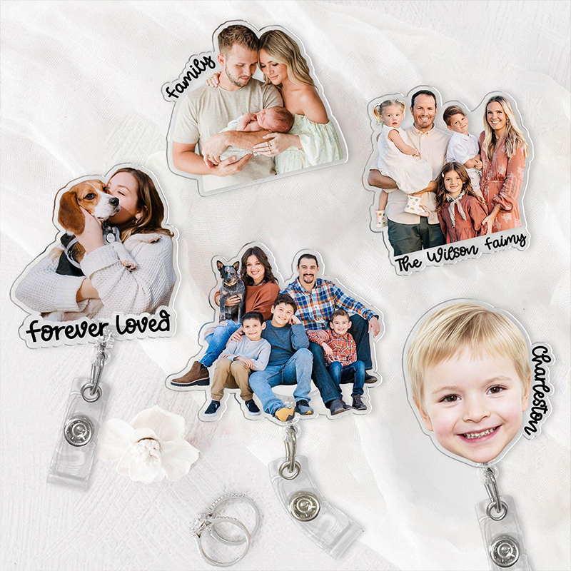 Personalized Photo And Text Badge Reel