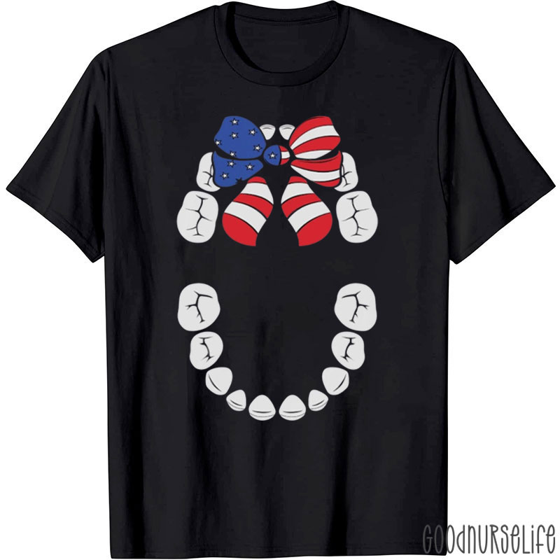 Dental 4th Of July Patriotic Dentist Teeth Wreath T-Shirt
