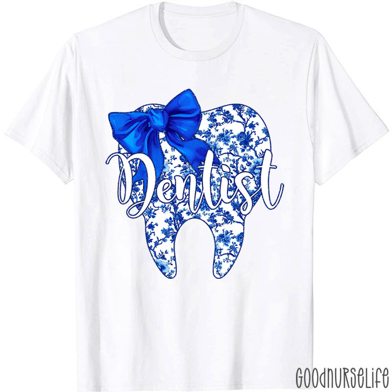 Tooth Chinoiserie Floral Dentist Teeth Coquette Bow T-Shirt