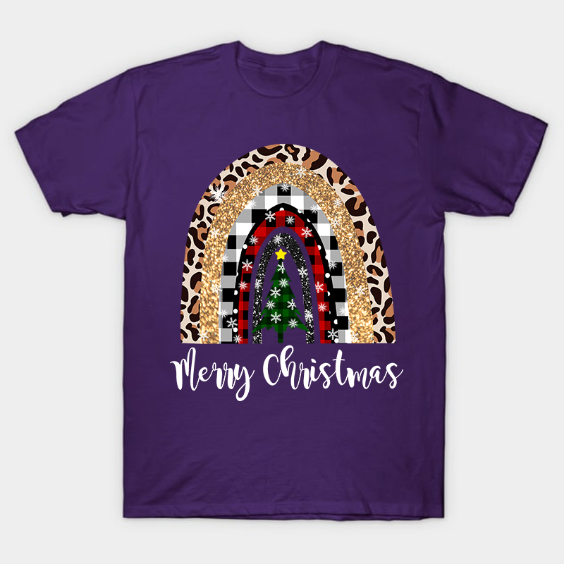 Merry Christmas A Christmas Tree In The Snow Nurse T-Shirt