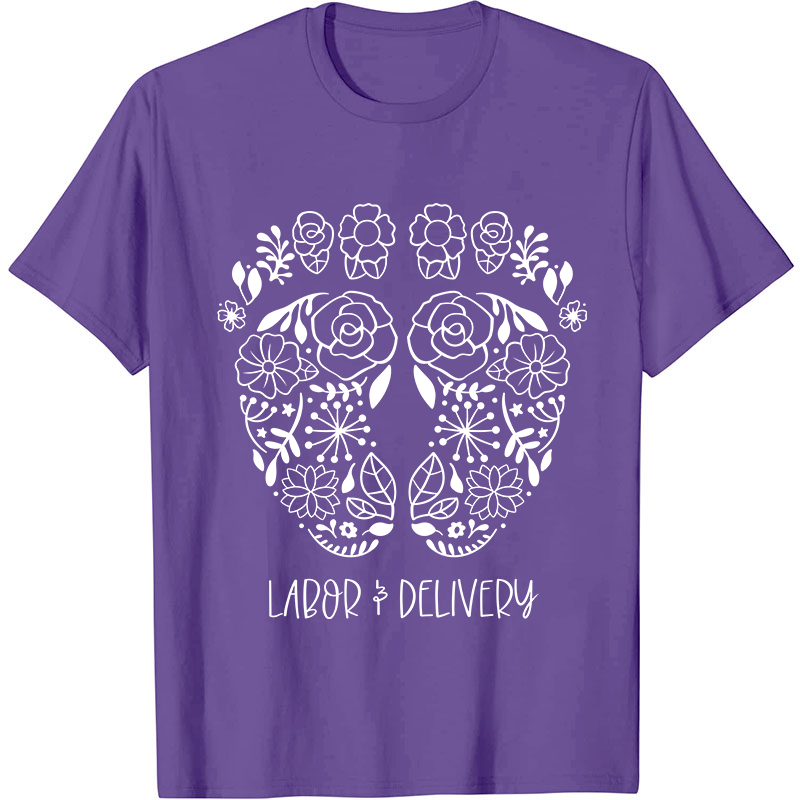 Labor And Delivery Cute Feet Nurse T-Shirt