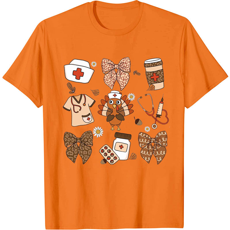 Loving Thanksgiving Nurse T-shirt