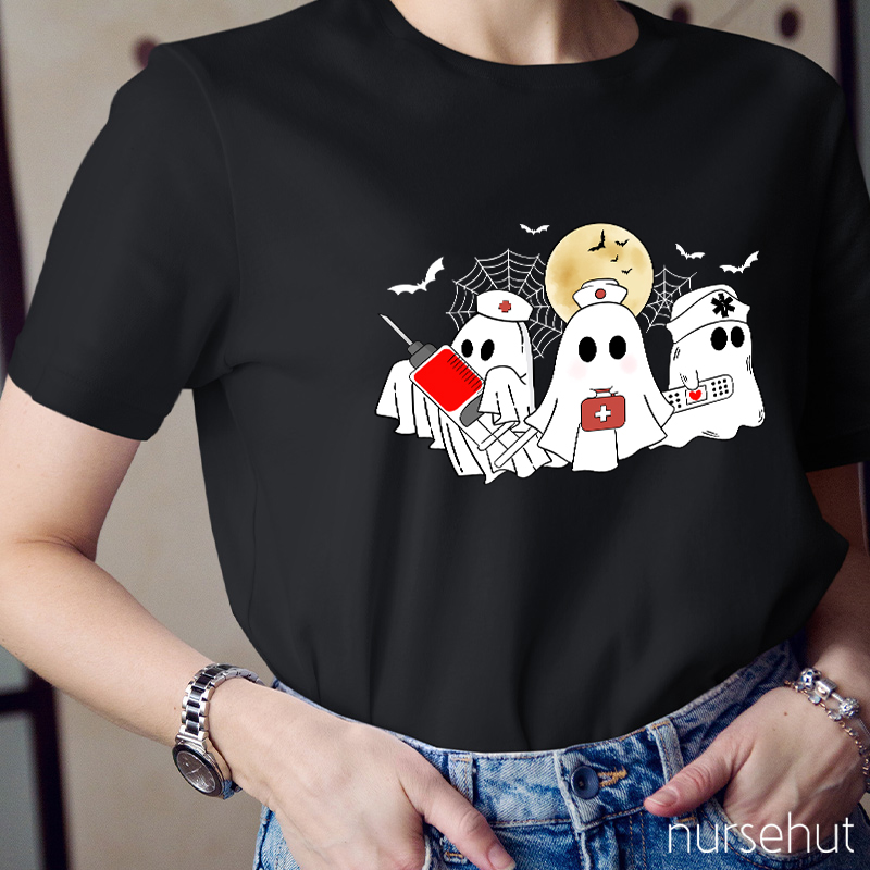 Cute Halloween Ghosts Nurse T-Shirt