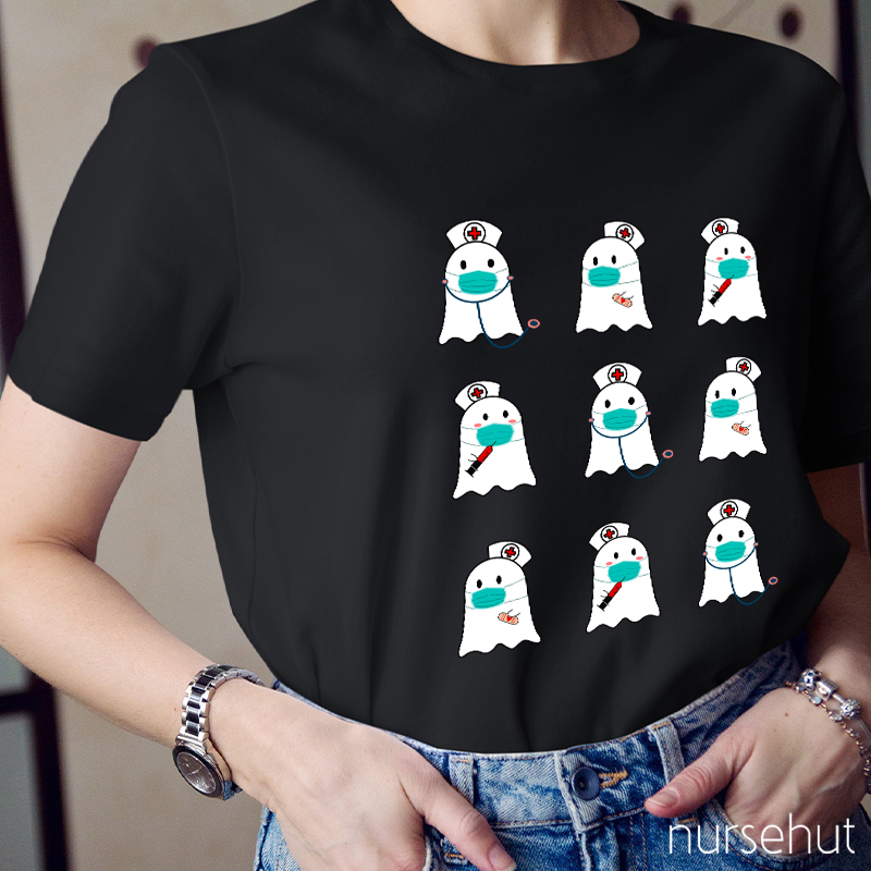 Cute Halloween Ghosts Nurse T-Shirt