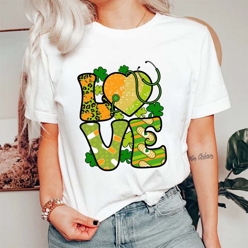 St.Patricks Love Nurse T-Shirt